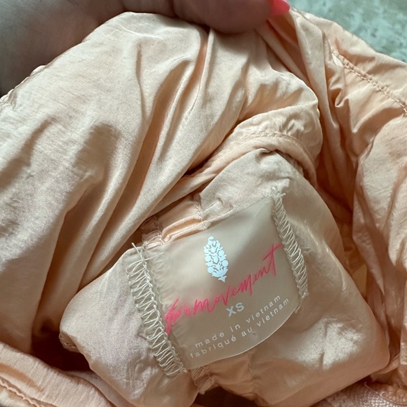 Free People Movement Unlined Windbreaker Size XS - Peach - Picture 4 of 5